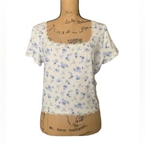 NWOT Hollister Lace Embellished Short Sleeve Tee